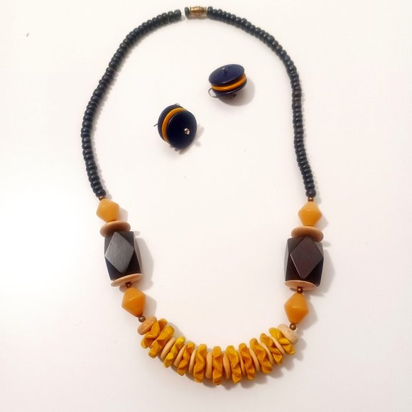 Vintage 1980s Geometric Yellow Brown Wooden Bead Necklace and Earrings Set - Picture 2 of 4